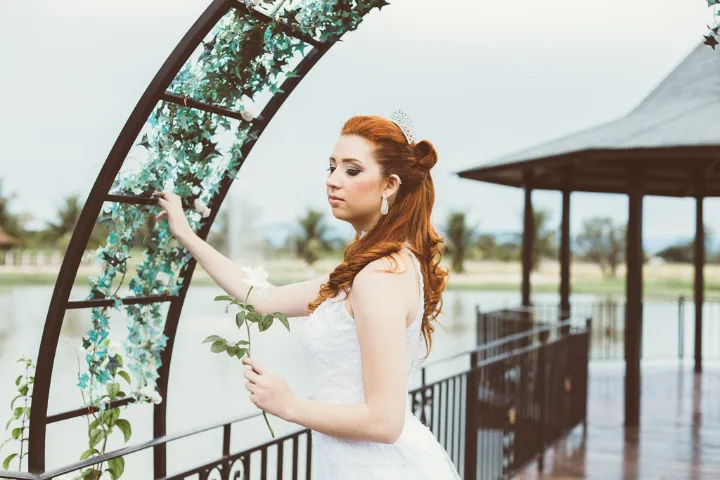 Editorial Feira de Noivas Via Vale Garden Shopping